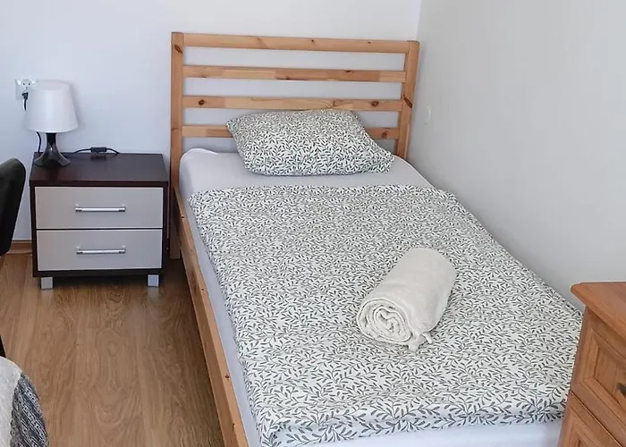 Pokoje_zbaszyn 旅馆 *